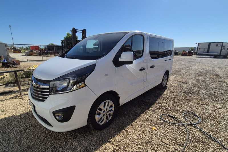 OmecoHub - Immagine OPEL VIVARO